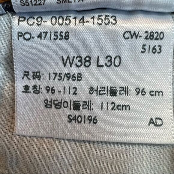 Levis 514 Straight Leg Jeans 38 x 30 - Picture 8 of 9